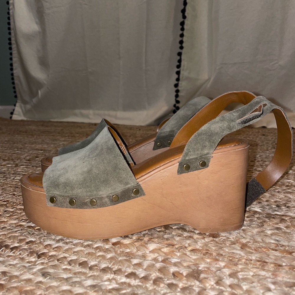Franco Sarto Wedges